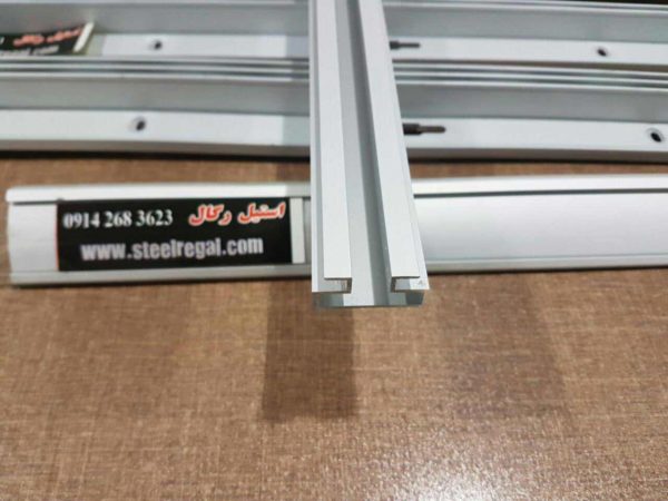 رگال افقی شیاردار